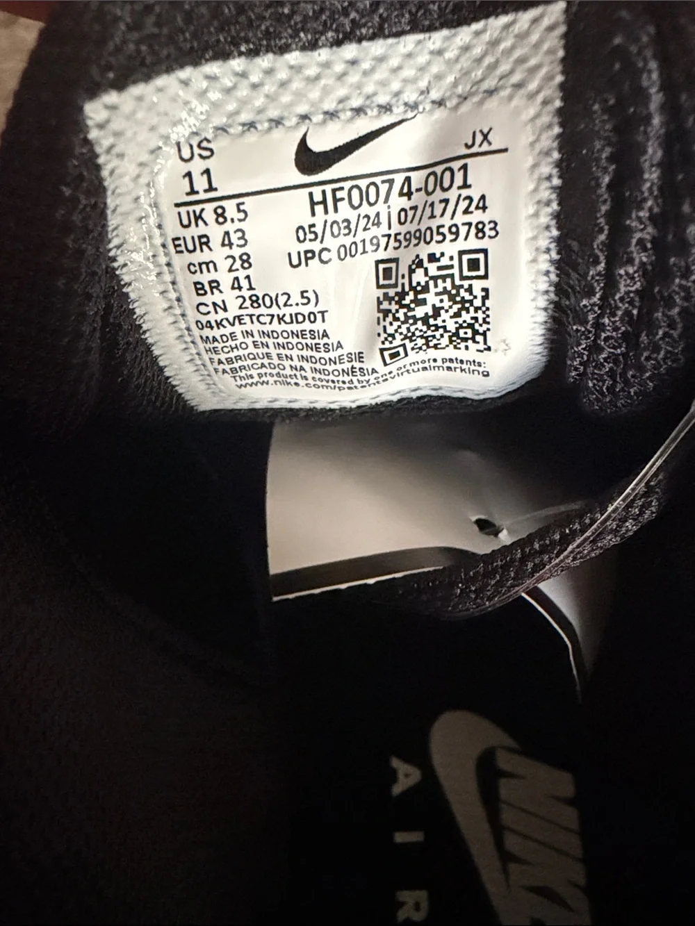 Nike women’s athletic